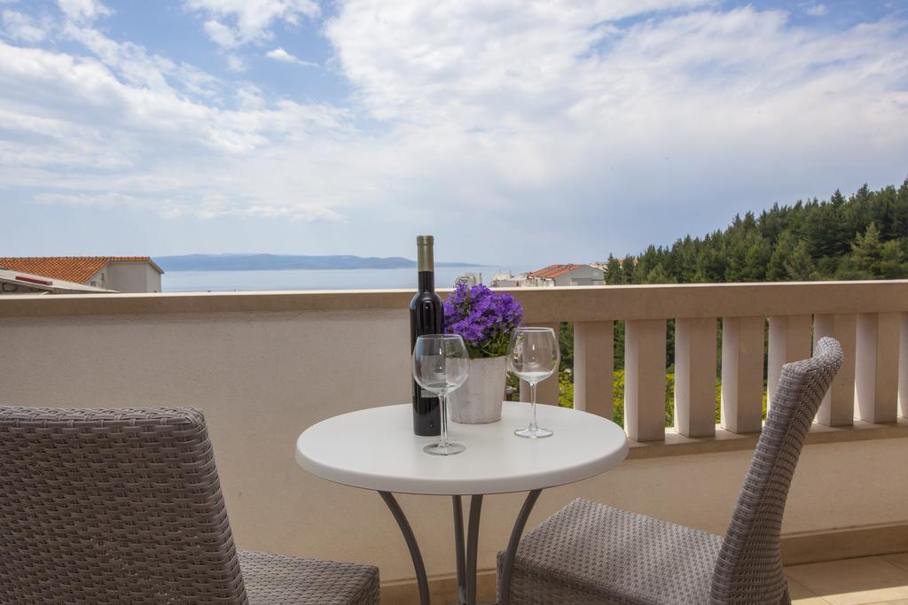 Villa Makarana Apartments Makarska Ngoại thất bức ảnh